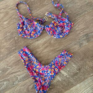 Skatie underwire bikini